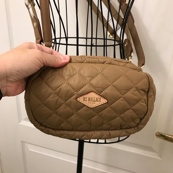GUC MZ Wallace Tan Crosby Bucket Quilted Crossbody Bag 2 Original Straps - Picture 3 of 7
